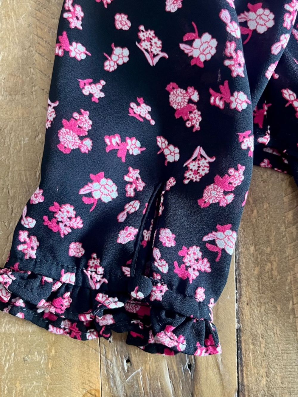 Rose & Olive Floral Smocked Peasant Blouse Cottagecore Boho Black Pink - Picture 11 of 14